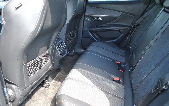 Peugeot 3008 cena 72900 przebieg: 140758, rok produkcji 2016 z Raciąż małe 379